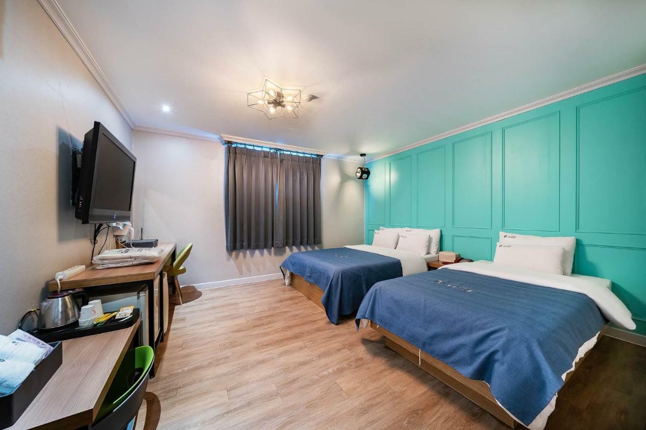 Ost Hotel Чхунчхон Экстерьер фото